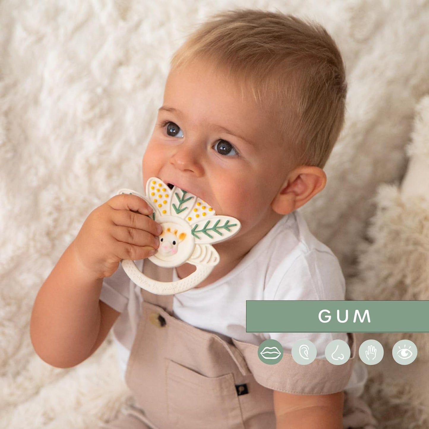 Sophie la Girafe - Teething Ring Mille-Feuille - 100% Natural Rubber - Multiple Textures - Gums Massage - Easy Grip Handle - Baby Teether - Age: 0 m +